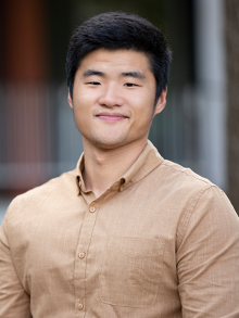 Zhenghang Zhu